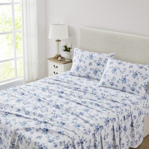 China Rose Midnight Blue Flannelette Sheet Set by Laura Ashley